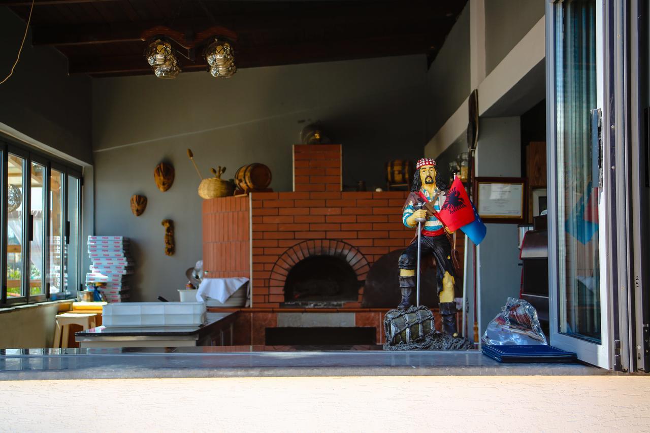 Hotel La Quercia Durres Luaran gambar