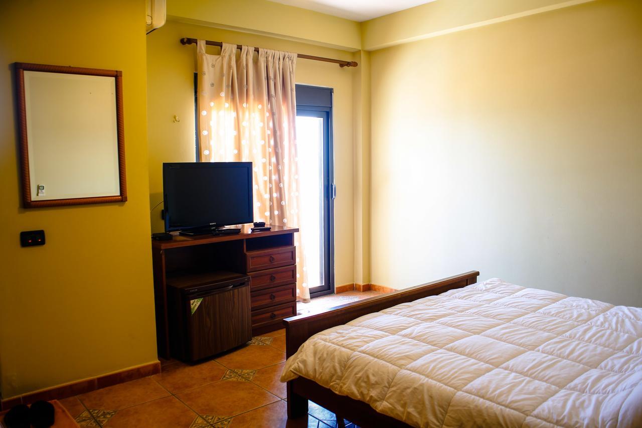 Hotel La Quercia Durres Luaran gambar