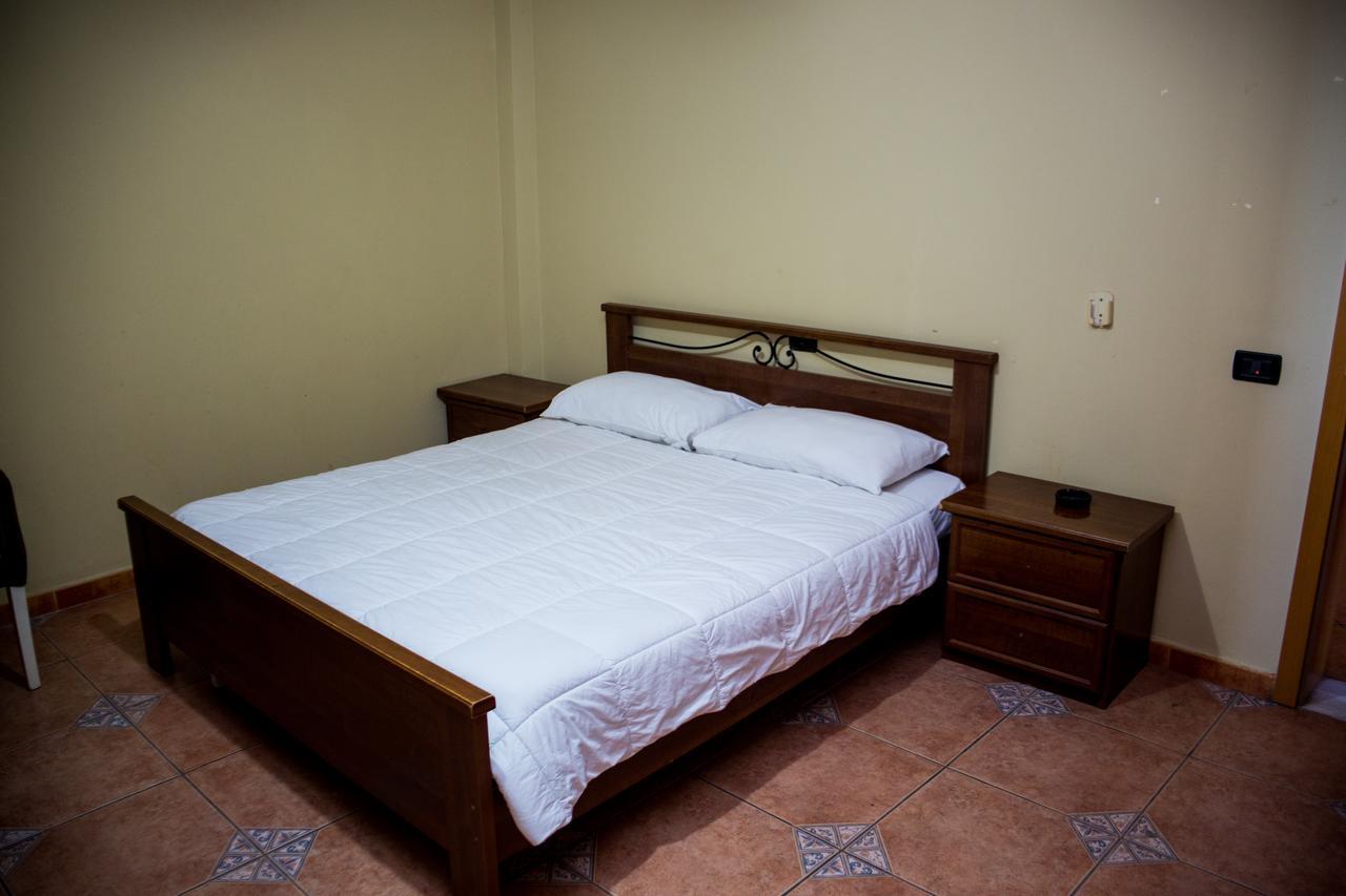 Hotel La Quercia Durres Luaran gambar